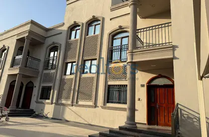 Compound - 5 Bedrooms - 4 Bathrooms for rent in Mamoura 18 - Al Maamoura - Doha