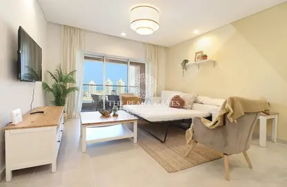 Apartment - 1 Bedroom - 2 Bathrooms for rent in Al Mutahidah Tower - Viva Bahriyah - The Pearl Island - Doha