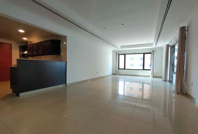 954779 - Property Image 2
