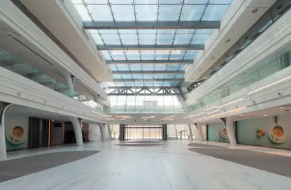 محل تجاري - استوديو للايجار في شارع عقبة بن نافع - طريق المطار القديم - الدوحة