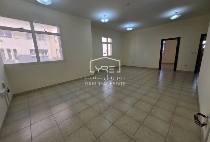 980516 - Property Image 2