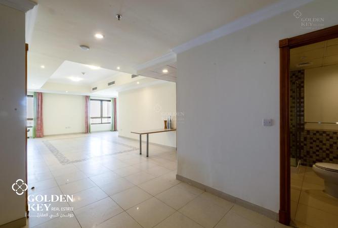 882126 - Property Image 2