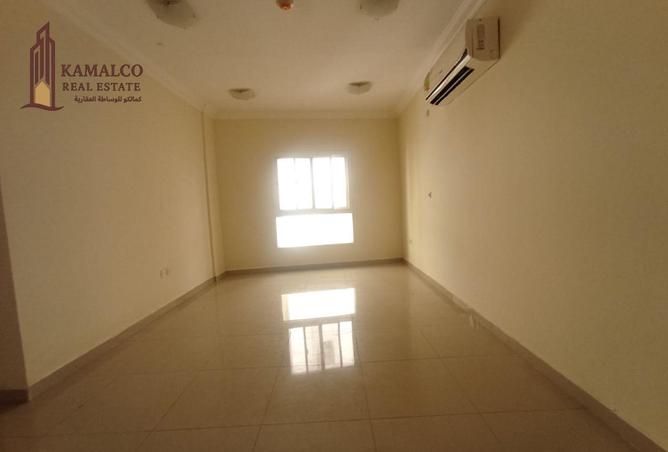 957136 - Property Image 2