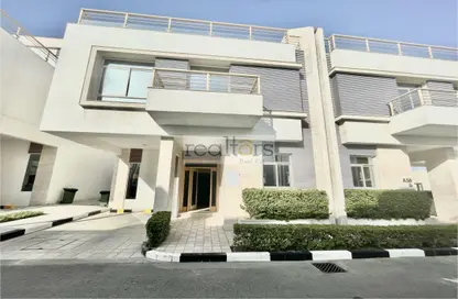 Villa - 3 Bedrooms - 3 Bathrooms for rent in Wadi Al Markh - Muraikh - AlMuraikh - Doha
