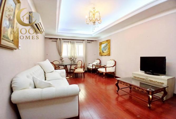 998133 - Property Image 2