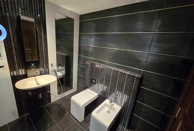 967352 - Property Image 3