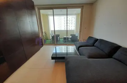Apartment - Studio - 1 Bathroom for rent in Viva West - Viva Bahriyah - The Pearl Island - Doha