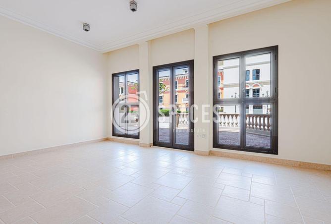 922687 - Property Main Image