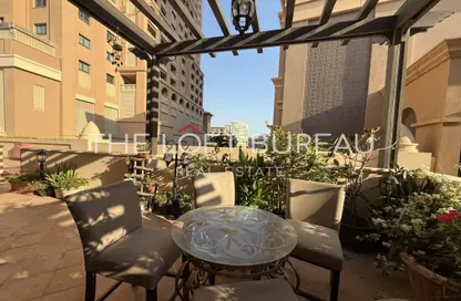 تاون هاوس - 4 غرف نوم - 5 حمامات للايجار في طريق بورتو الغربي - بورتو أرابيا - جزيرة اللؤلؤة - الدوحة