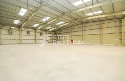 Warehouse - Studio for rent in Jerry Al Samur - Birkat Al Awamer - Al Wakra