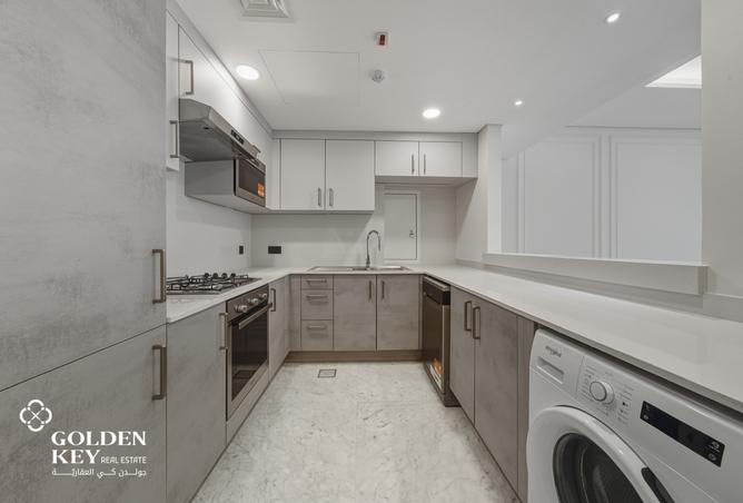 984120 - Property Image 2