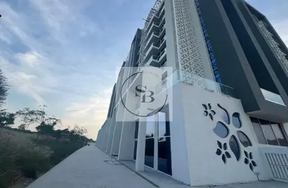 Apartment - 1 Bedroom - 2 Bathrooms for sale in Fox Hills - Fox Hills - Lusail