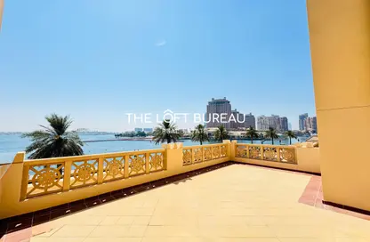 تاون هاوس - 4 غرف نوم - 6 حمامات للبيع في طريق بورتو الشرقي - بورتو أرابيا - جزيرة اللؤلؤة - الدوحة