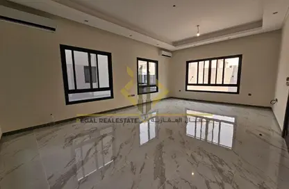 Apartment - 7 Bedrooms - 7+ Bathrooms for rent in Al Kheesa - Al Kheesa - Umm Salal Mohammed