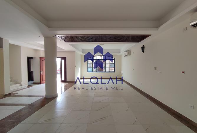 936008 - Property Image 3