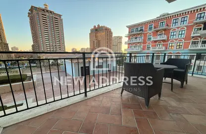 Apartment - 1 Bedroom - 2 Bathrooms for rent in Qanat Quartier - The Pearl Island - Doha