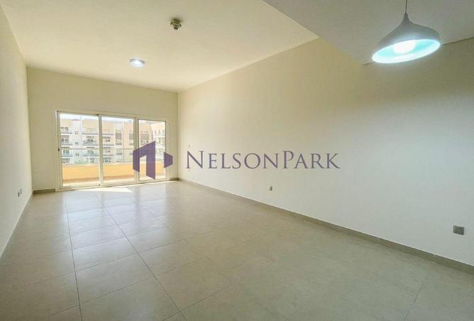 960042 - Property Image 3