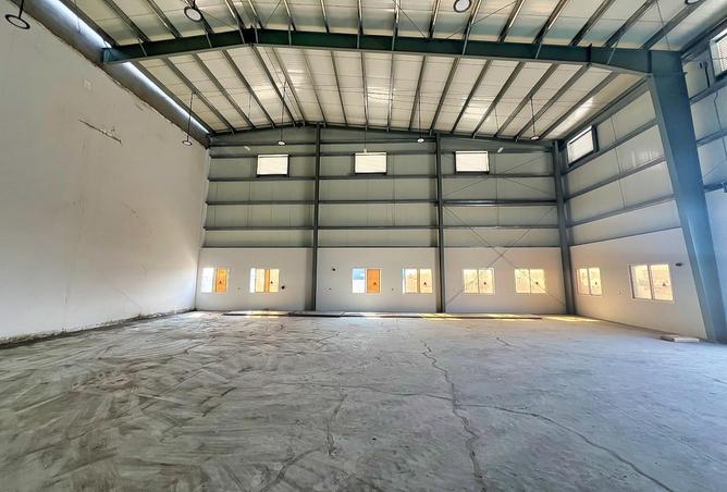 914833 - Property Main Image