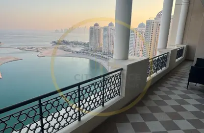 Apartment - 7 Bedrooms - 7+ Bathrooms for rent in Viva East - Viva Bahriyah - The Pearl Island - Doha