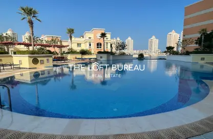 Apartment - 2 Bedrooms - 3 Bathrooms for rent in Viva West - Viva Bahriyah - The Pearl Island - Doha