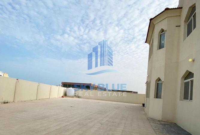821953 - صورة العقار 3