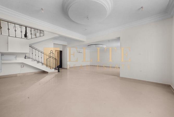 927618 - Property Image 3