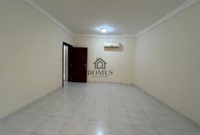 951703 - Property Main Image