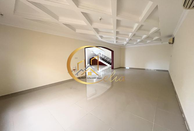 1002794 - Property Image 2