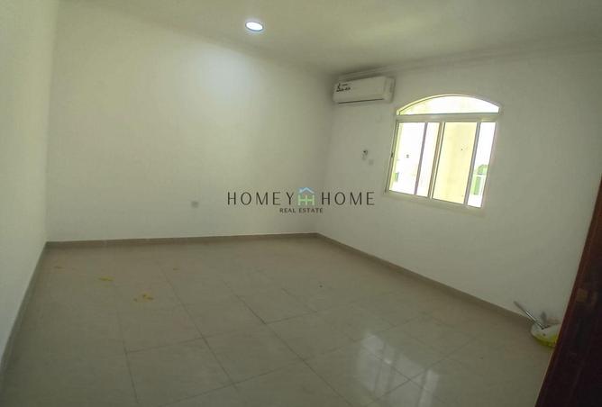 1004483 - Property Main Image