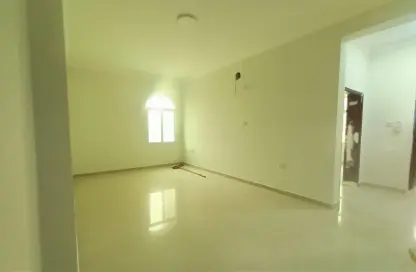Apartment - 2 Bedrooms - 1 Bathroom for rent in Al Thumama - Doha