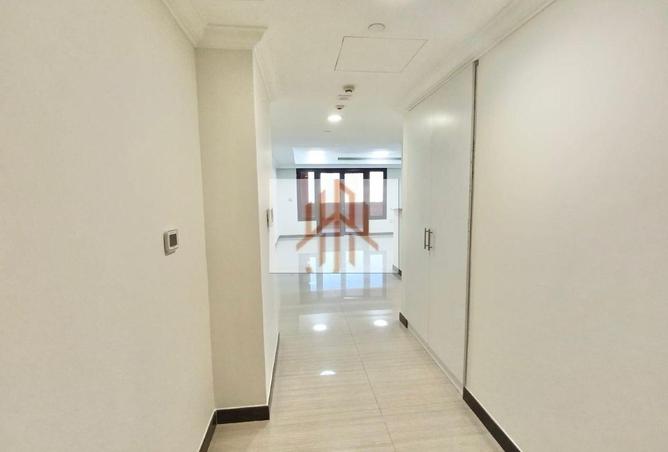 976994 - Property Image 2