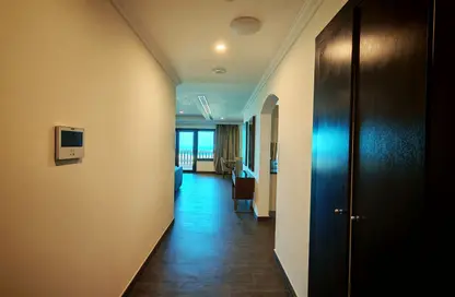 Apartment - 2 Bedrooms - 3 Bathrooms for rent in Porto Arabia - The Pearl Island - Doha