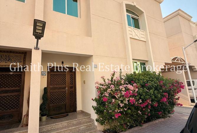 984013 - Property Image 2