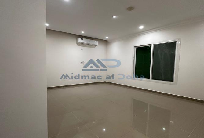 941588 - Property Main Image