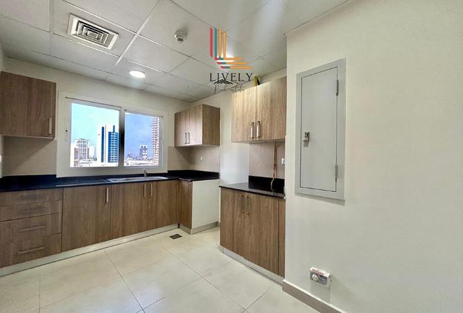 941704 - Property Image 3