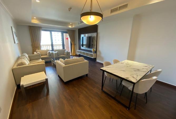 932315 - Property Image 3