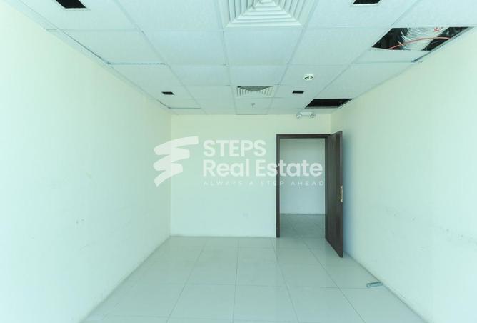 946289 - Property Image 3