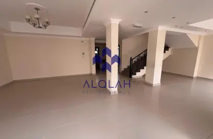 Compound - 4 Bedrooms - 5 Bathrooms for rent in Al Gharrafa - Al Gharrafa - Doha