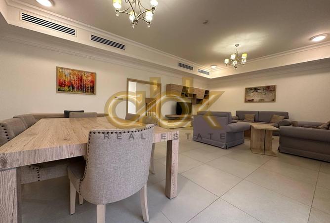 956777 - Property Main Image
