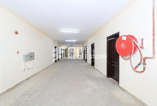 963197 - Property Image 2