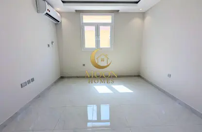 Apartment - 2 Bedrooms - 2 Bathrooms for rent in Fereej Abdul Aziz - Fereej Abdul Aziz - Doha