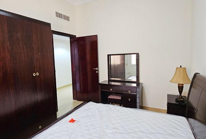 974161 - Property Image 3