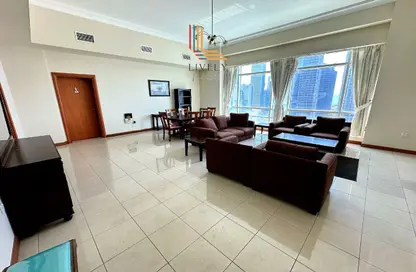 Apartment - 2 Bedrooms - 3 Bathrooms for rent in West Bay Tower - West Bay - West Bay - Doha
