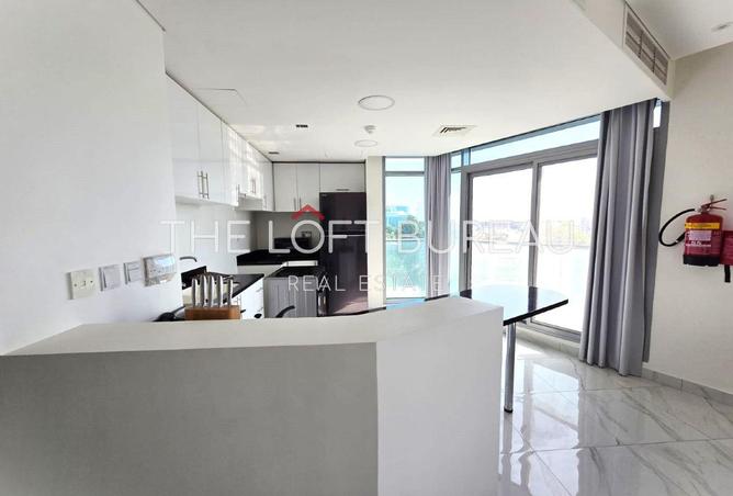 988263 - Property Image 2