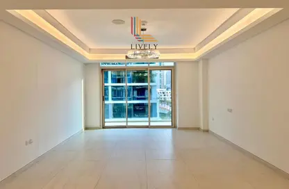 Apartment - 2 Bedrooms - 3 Bathrooms for rent in Crystal Residence - Gewan Island - The Pearl Island - Doha