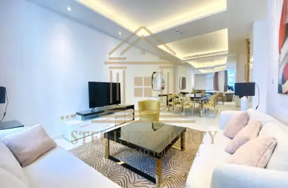 Apartment - 2 Bedrooms - 4 Bathrooms for rent in Viva West - Viva Bahriyah - The Pearl Island - Doha