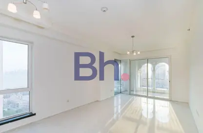 شقة - 3 غرف نوم - 3 حمامات للايجار في فيفا غرب - فيفا بحرية - جزيرة اللؤلؤة - الدوحة