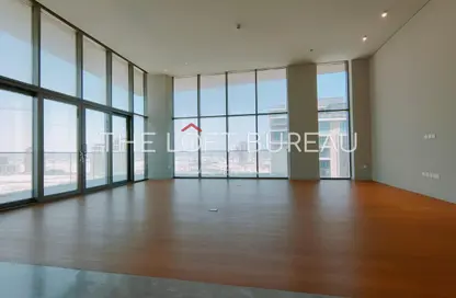 Apartment - 2 Bedrooms - 3 Bathrooms for sale in Seef Lusail - Lusail City - Lusail