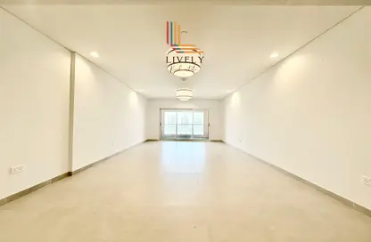 Apartment - 1 Bedroom - 2 Bathrooms for sale in Tower 27 - Viva Bahriyah - The Pearl Island - Doha