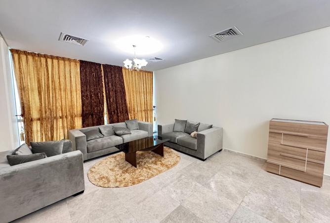 941030 - Property Image 2